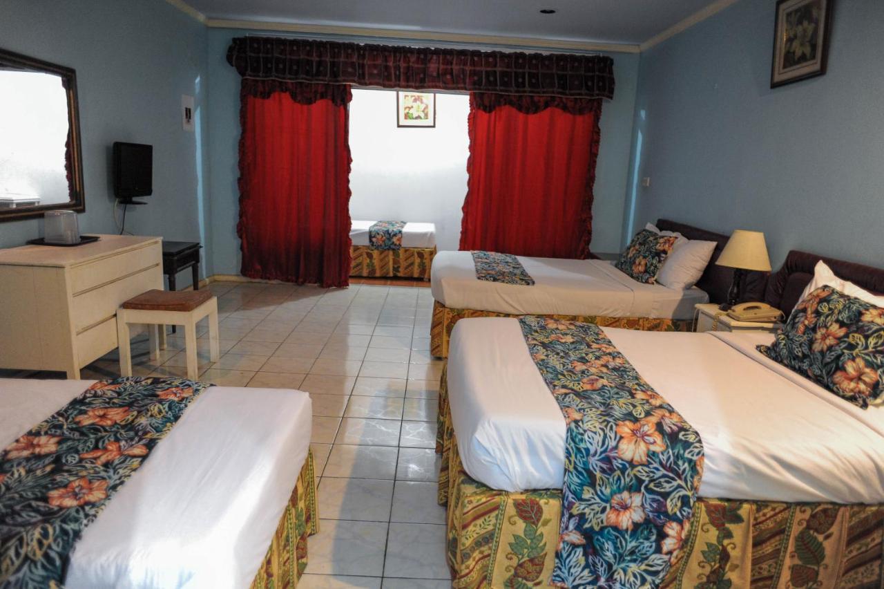 Glorianna Hotel มอนเทโกเบย์ ภายนอก รูปภาพ