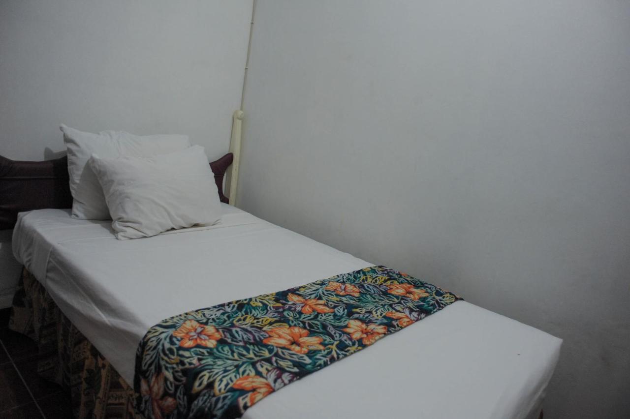 Glorianna Hotel มอนเทโกเบย์ ภายนอก รูปภาพ
